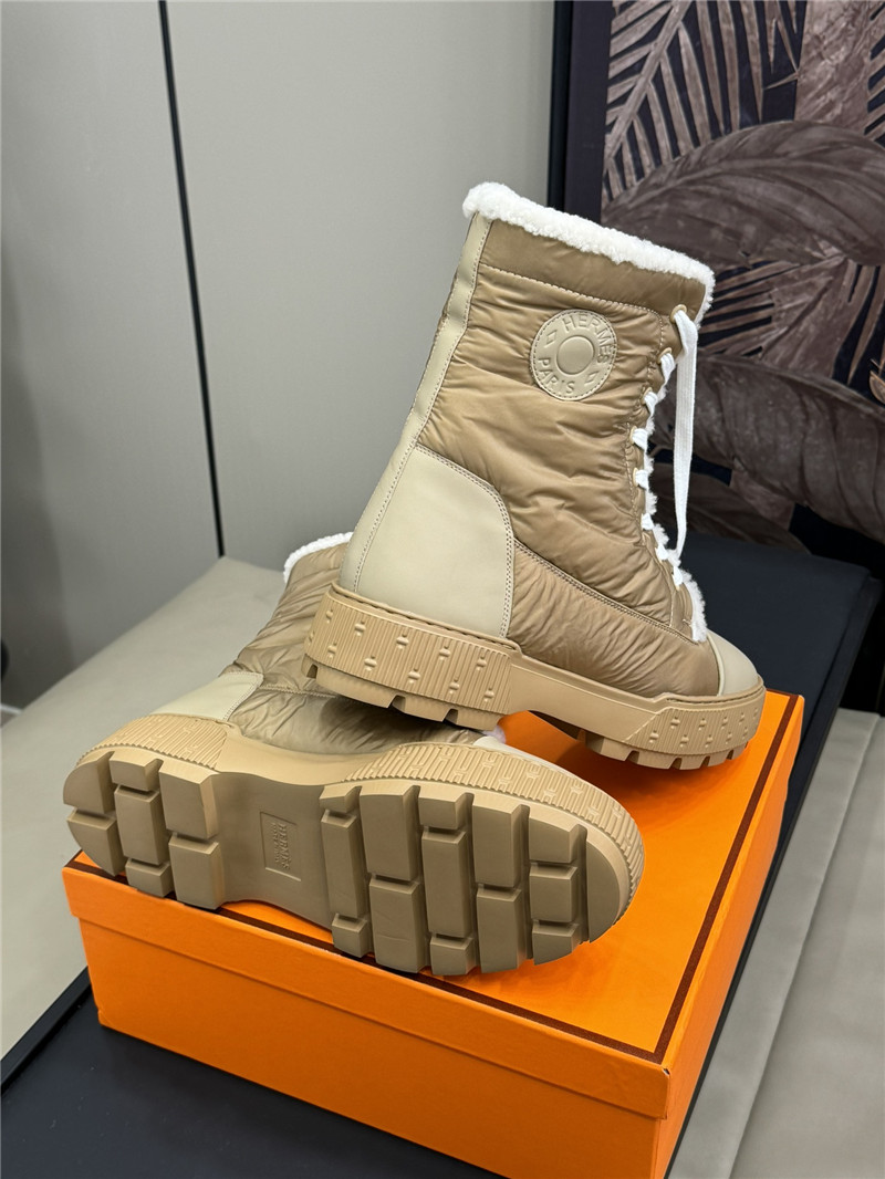 H**me5 fresh snow boots