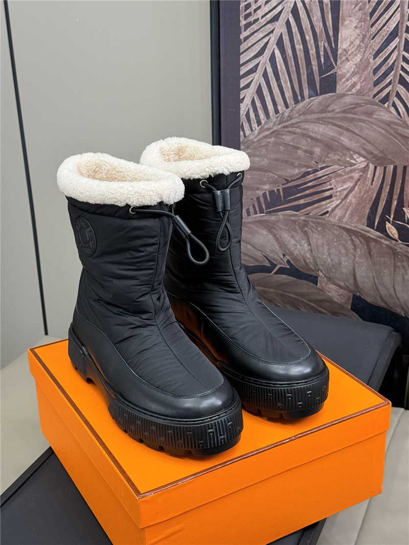 H**me5 journey ankle boots