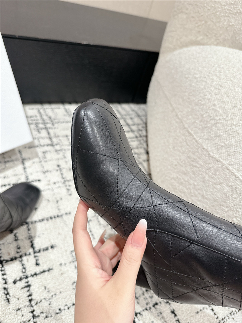 D10r d-shadow heeled ankle boots