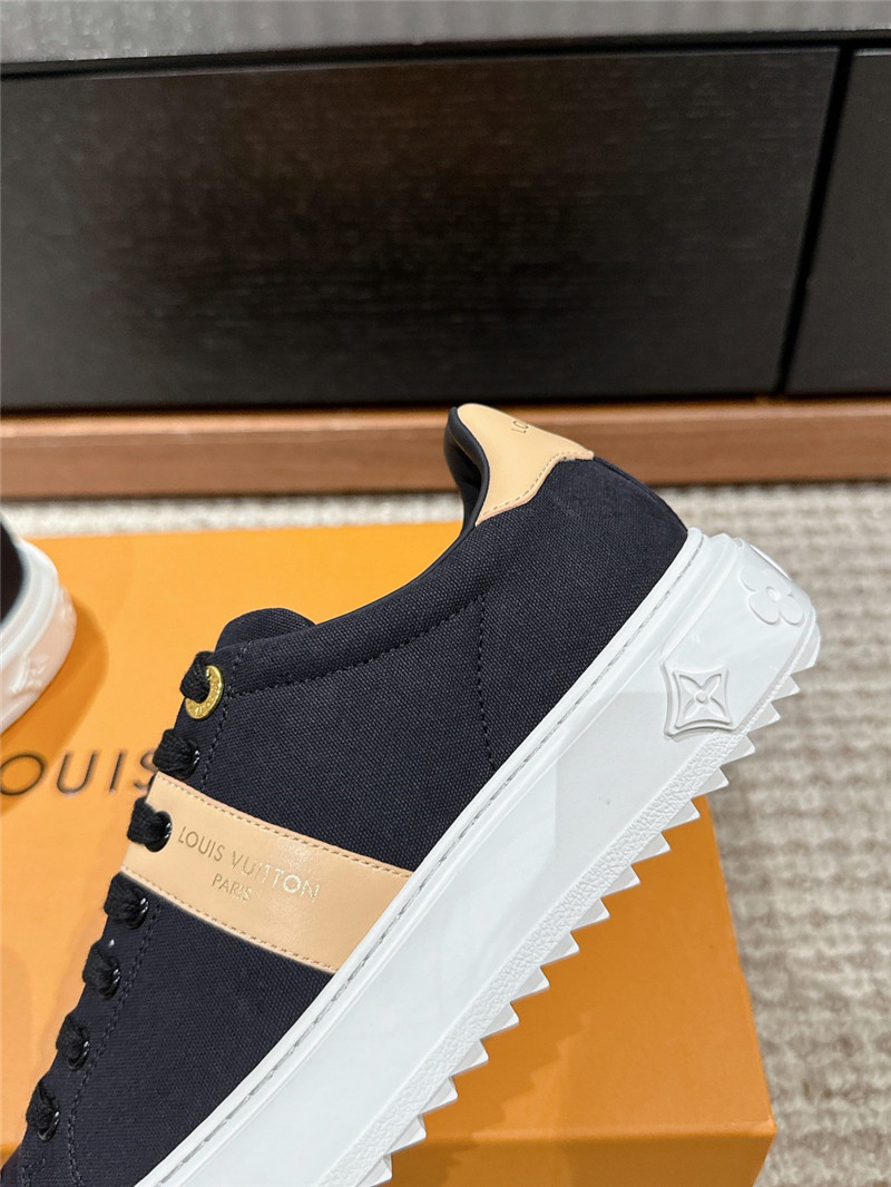 l0vis Vvtt0n white black time out sneakers