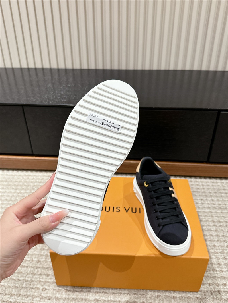 l0vis Vvtt0n white black time out sneakers