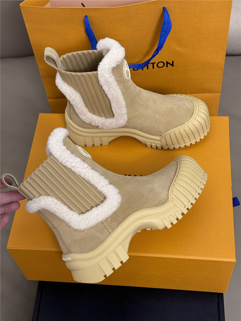 l0vis Vvtt0n ruby flat ranger boots in beige