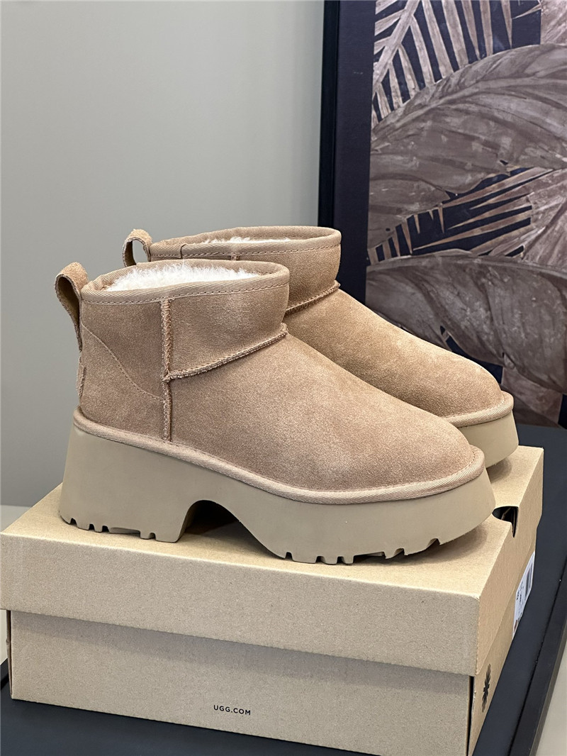 UGG Classic Ultra Mini Boots