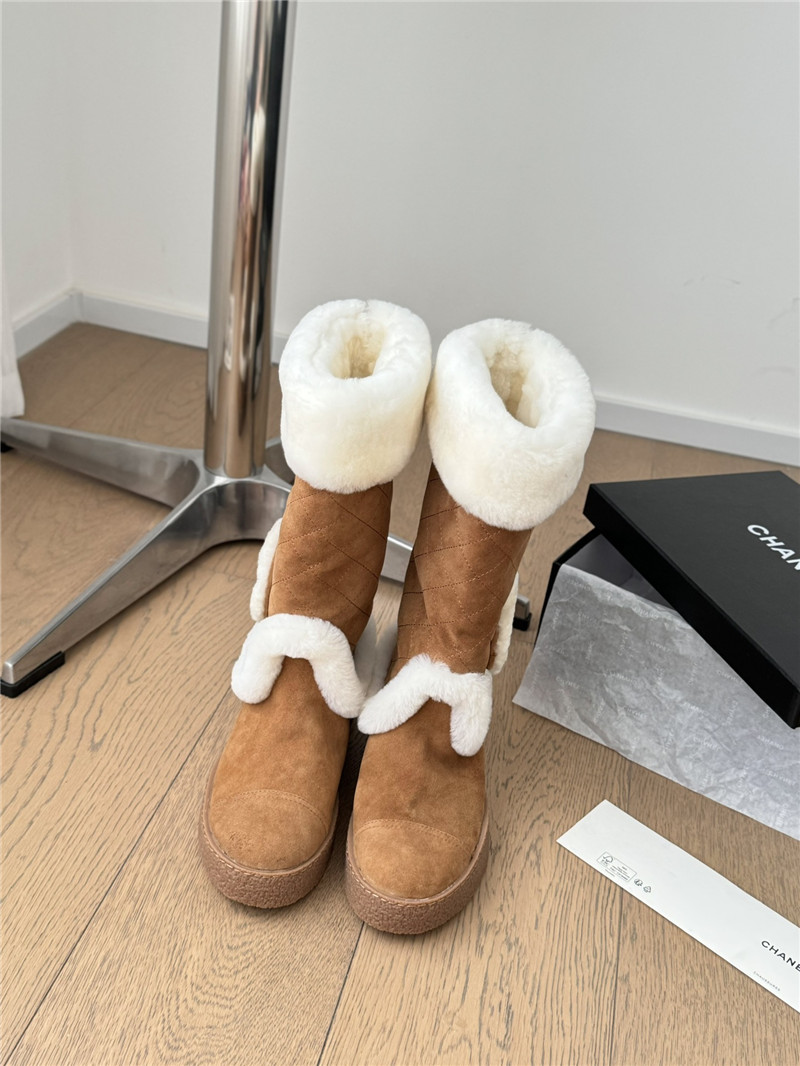 Ch**el logo suede shearling boots in brown