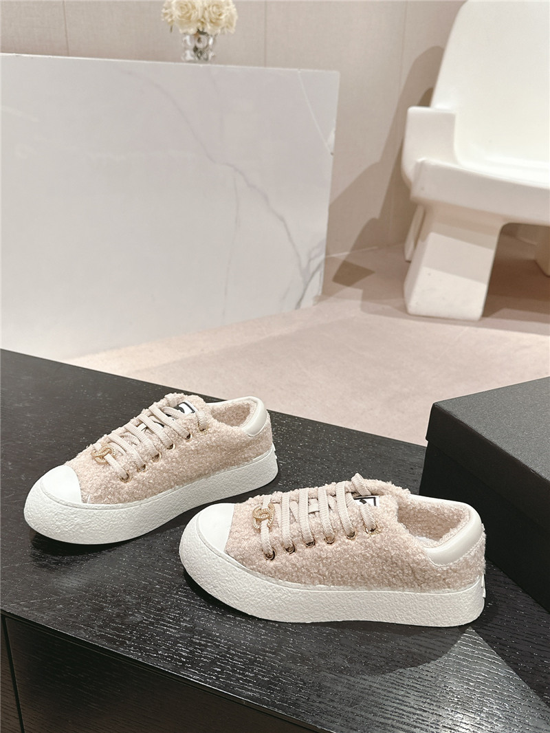 Ch**el wool low top sneakers beige