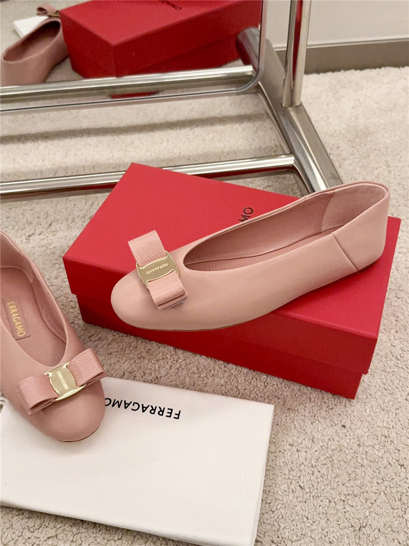 Ferragamo Vara Bow Ballet Flat Pink