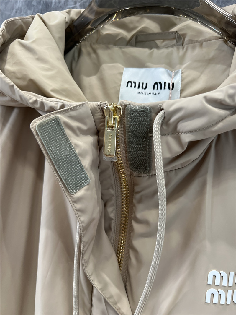 M1um1u down jacket