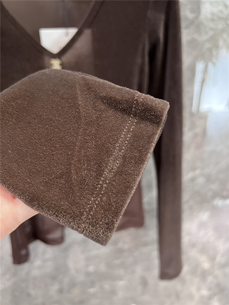 Ch**el long sleeve bottoming t-shirt