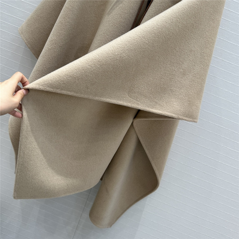 L0r0 P1ana cashmere shawl scarf cape
