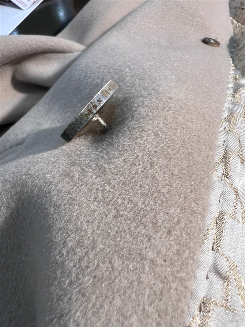 Vanitoo double-breasted coat