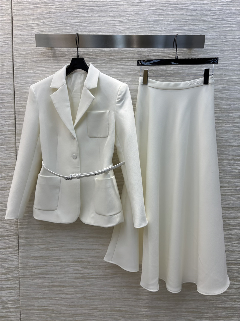 Gvc*1 suit + umbrella skirt set