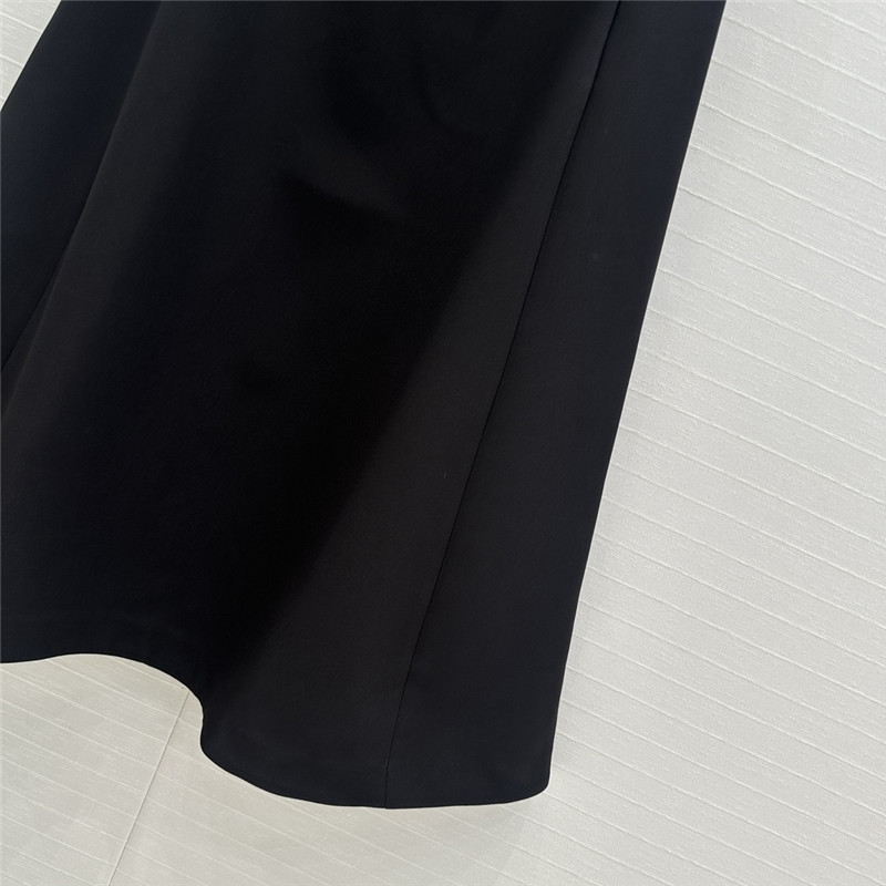 Va1e*ntin0 piping trim maxi skirt