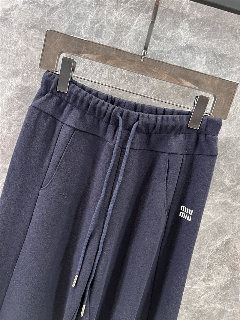 M1um1u casual pants