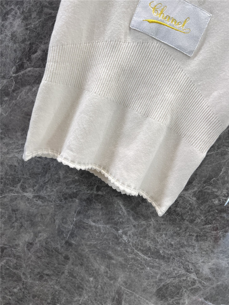 Ch**el v-neck knitted vest