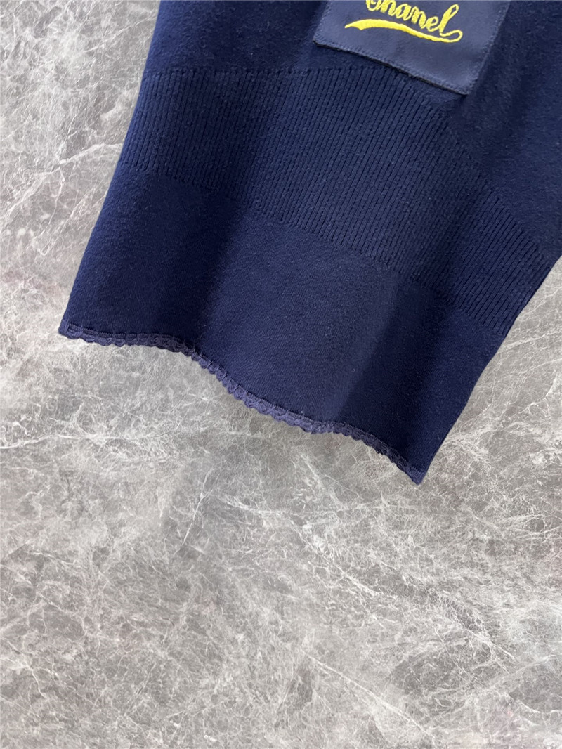 Ch**el v-neck knitted vest