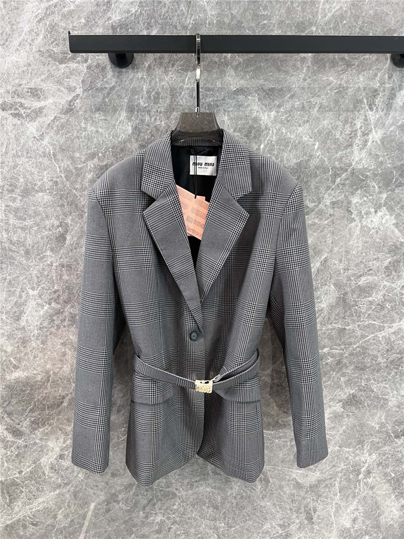 M1um1u belted suit jacket