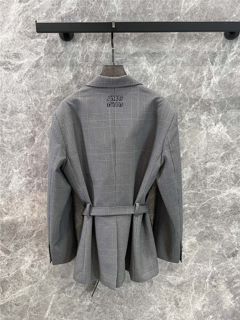 M1um1u belted suit jacket