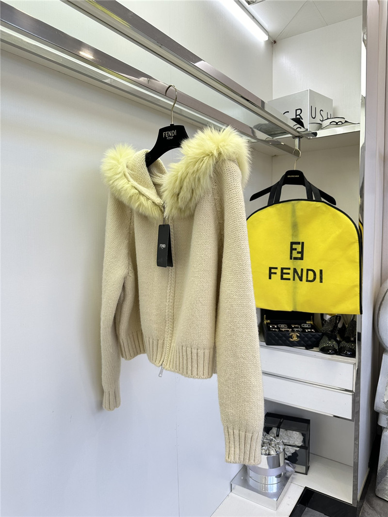 F**di fur-trim hooded zip sweater ivory