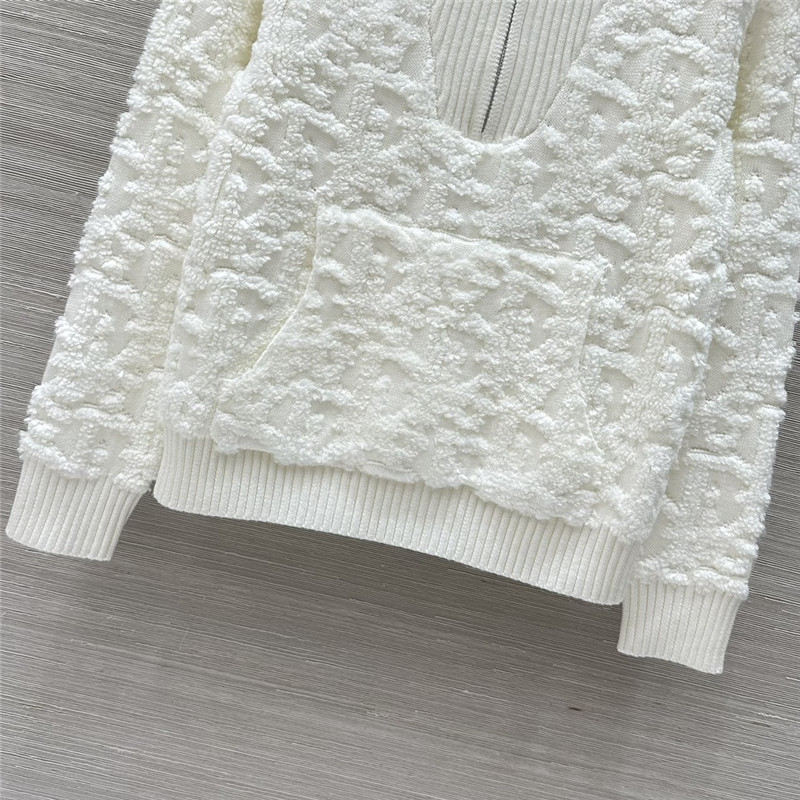 D10r oblique half-zip jacquard sweater white