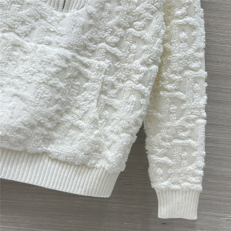 D10r oblique half-zip jacquard sweater white