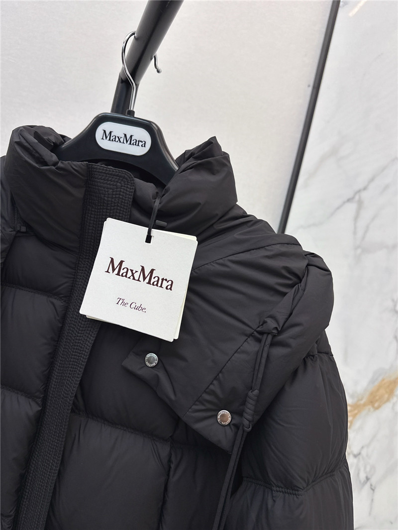 Vanitoo hooded down jacket
