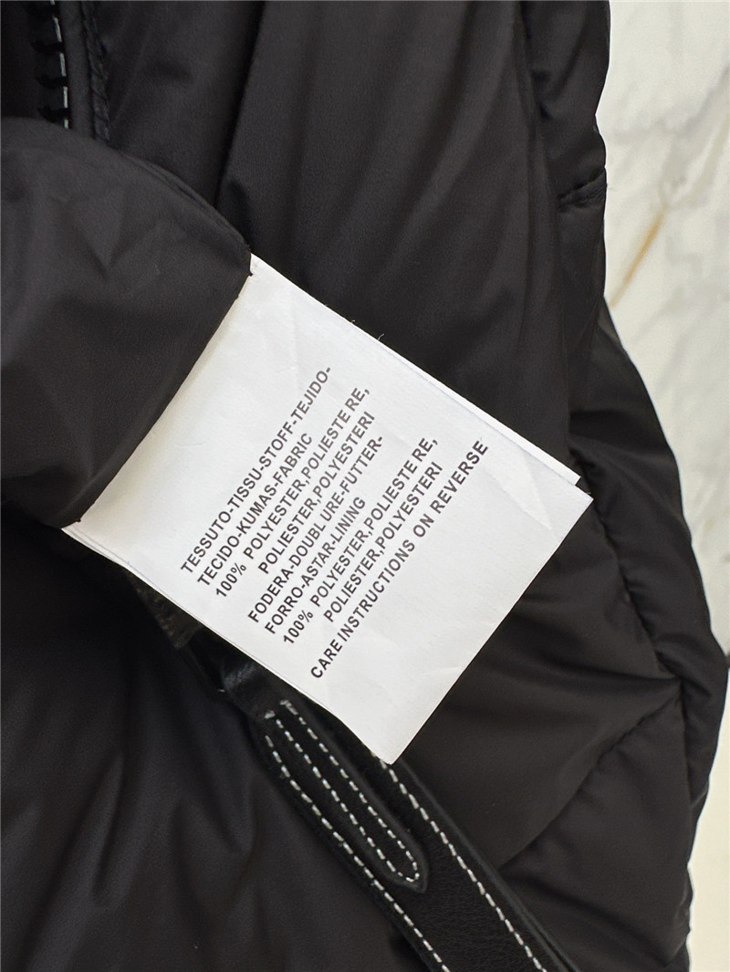 Vanitoo mid-length down jacket