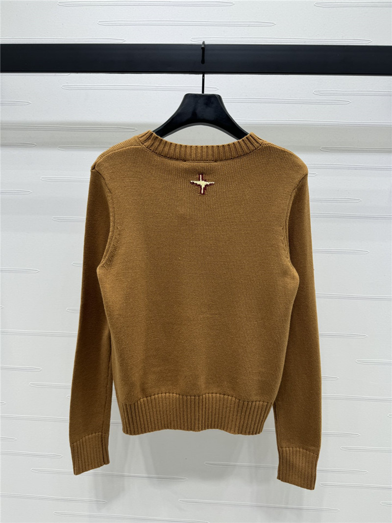 D10r x lewis hamilton brown sweater