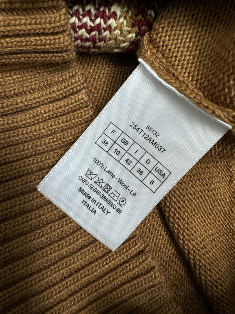 D10r x lewis hamilton brown sweater