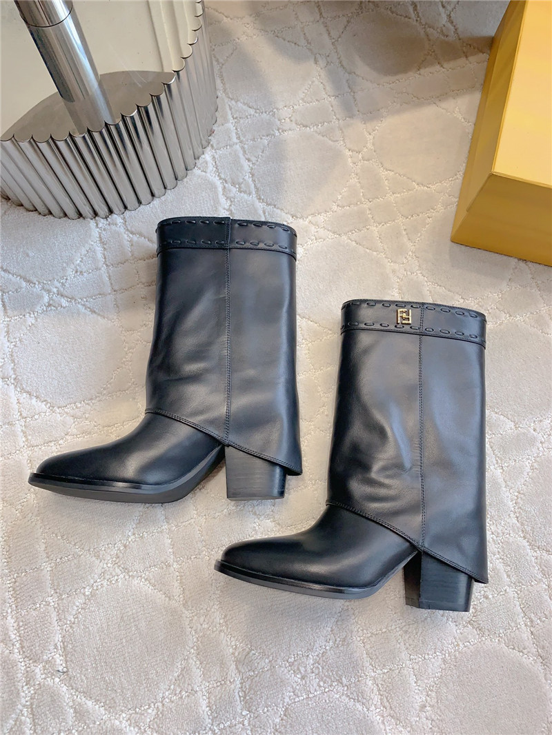 F**di show black leather ankle boots