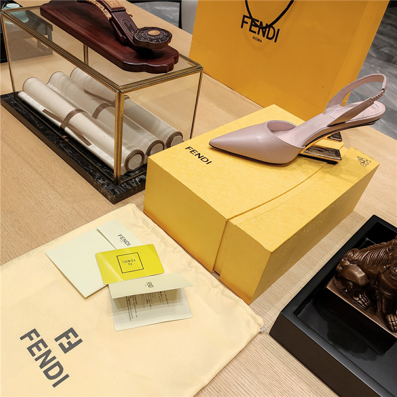 F**di first leather sculpted-heel pumps pink