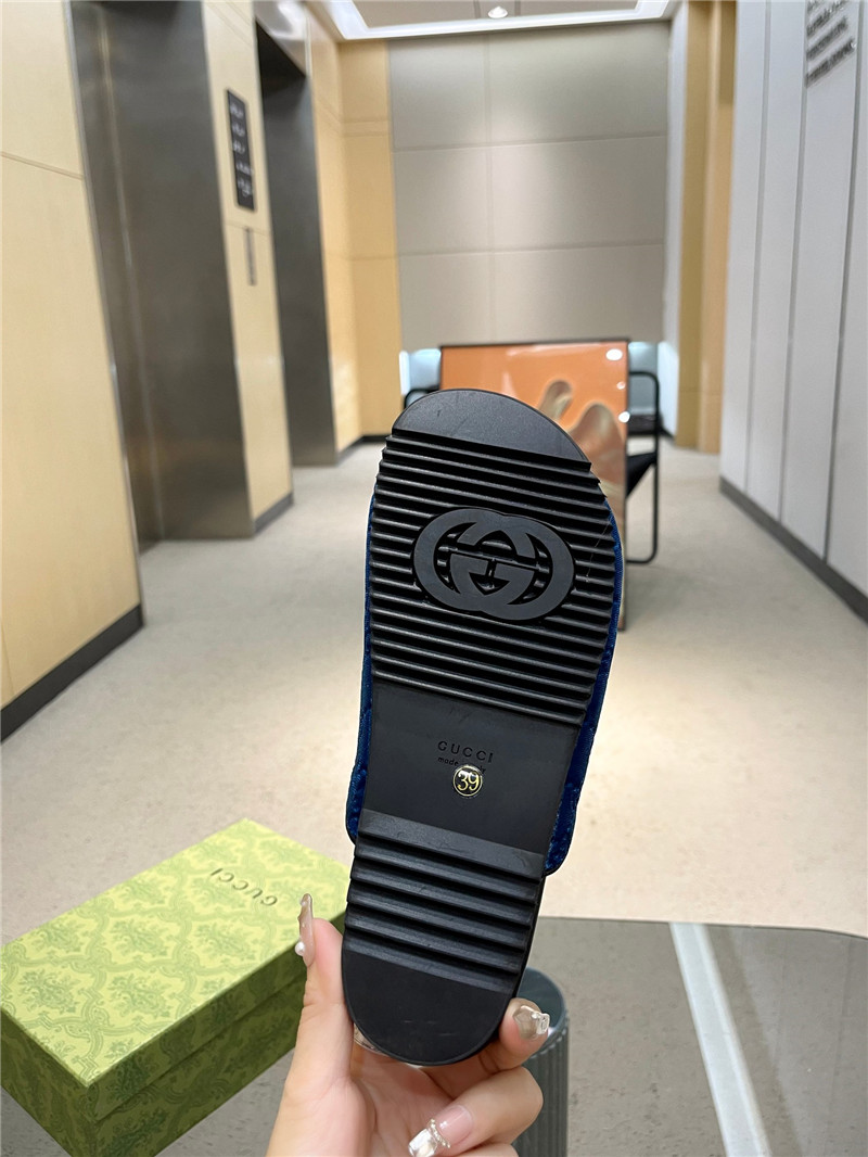 Gvc*1 horsebit mule blue gg suede