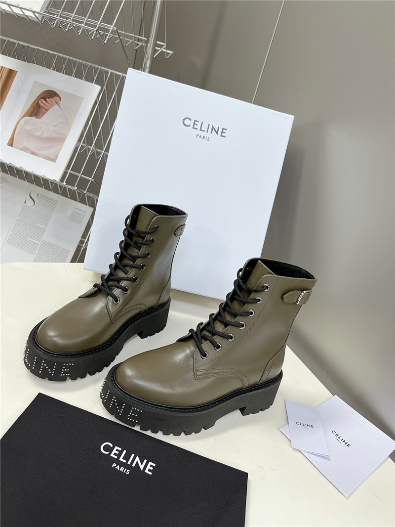 Ce1i*e margaret green double buckle ankle boots