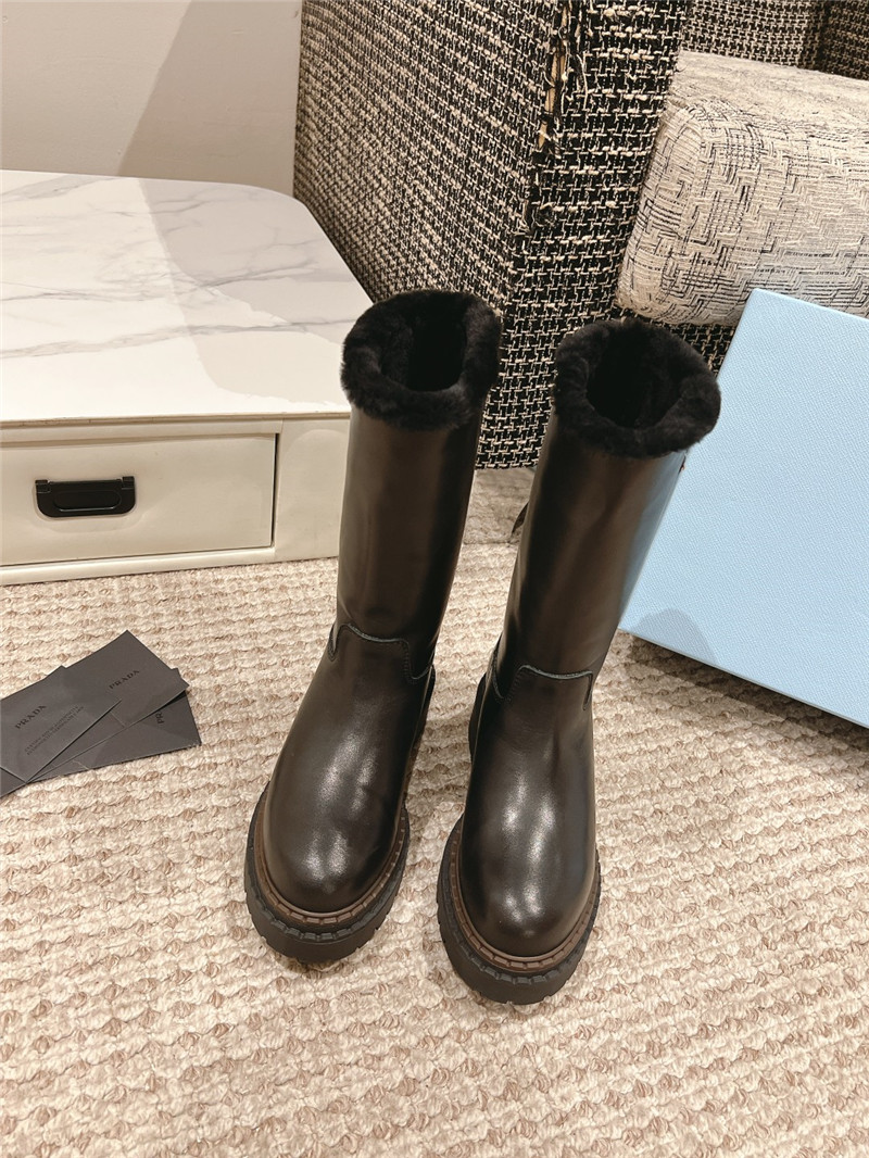 Pra*a women’s black shearling leather boots