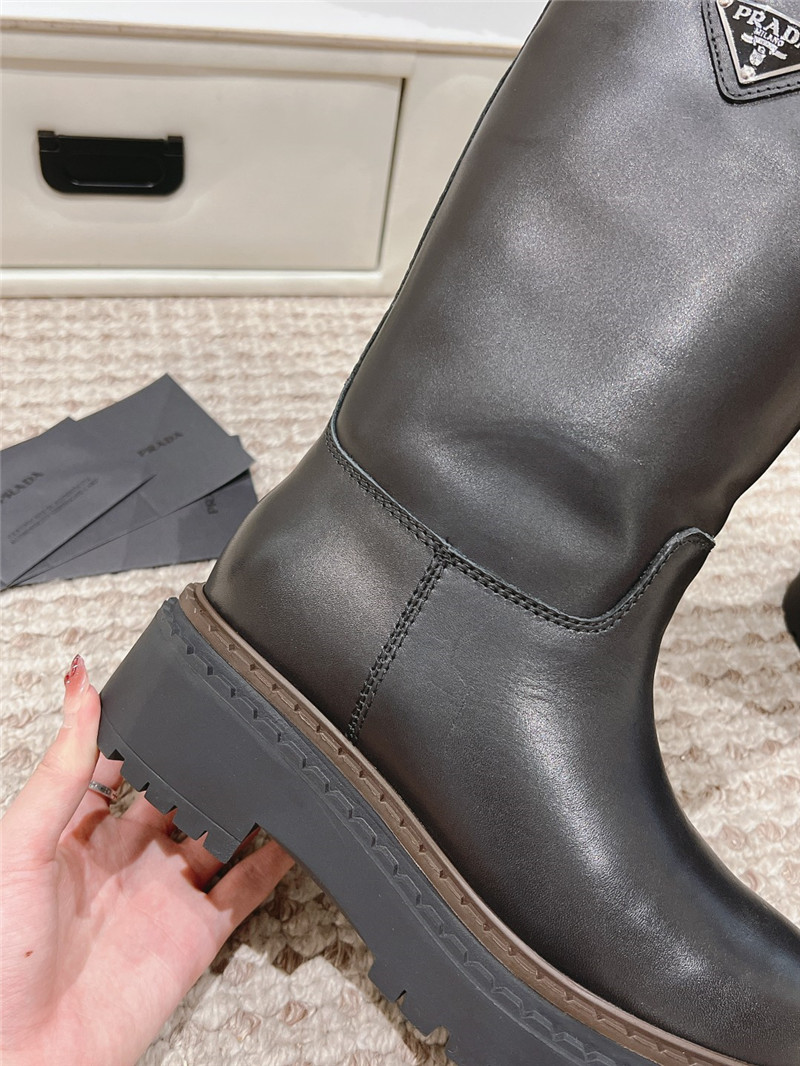 Pra*a women’s black shearling leather boots