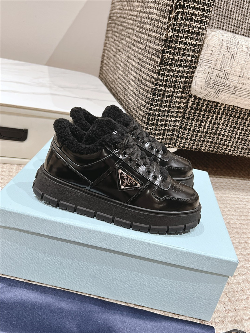 Pra*a black patent leather winter sneakers