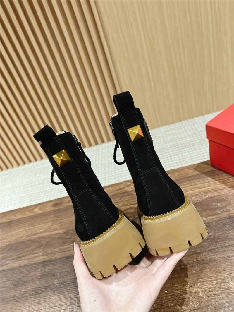 Va1e*ntin0 vlogo black suede lace-up platform boots