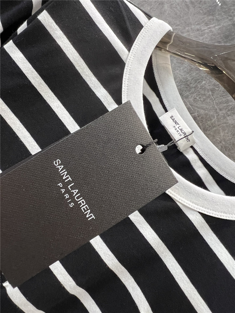 Y51 long-sleeved t-shirt