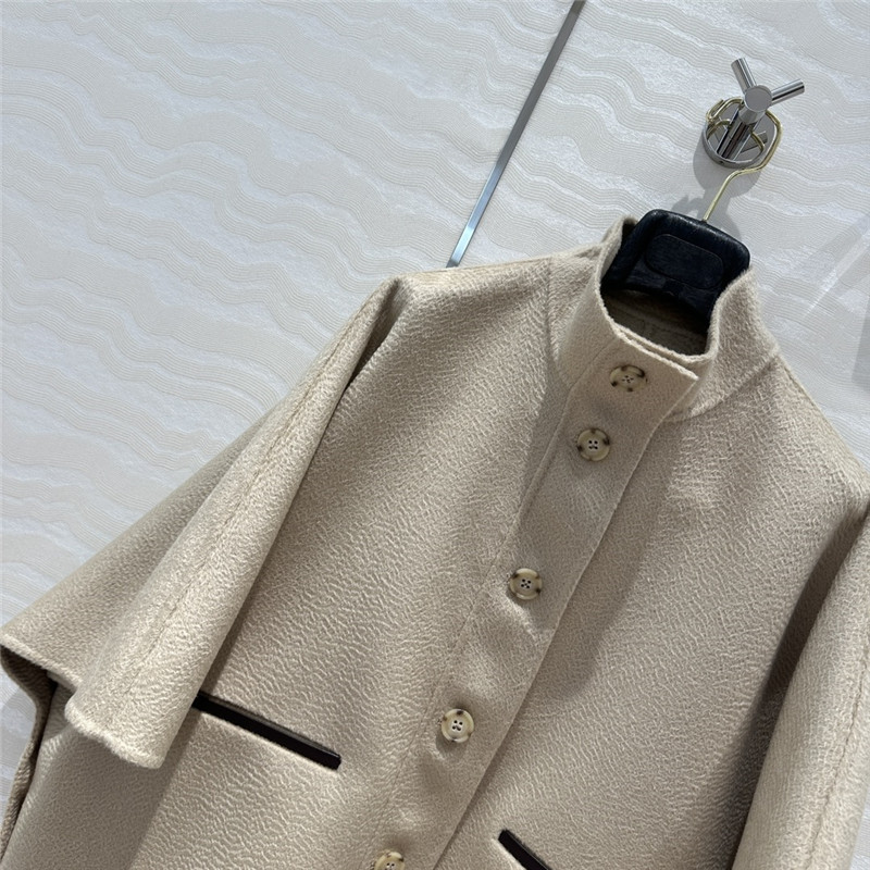 Vanitoo Temperament Small Cape