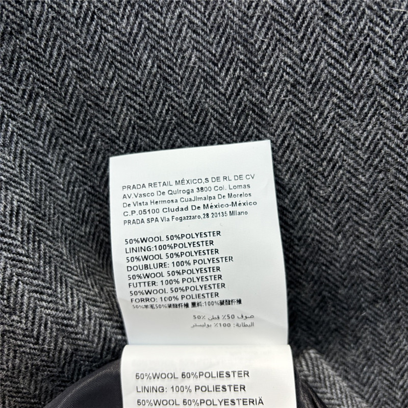 M1um1u contrast color shoulder pad suit