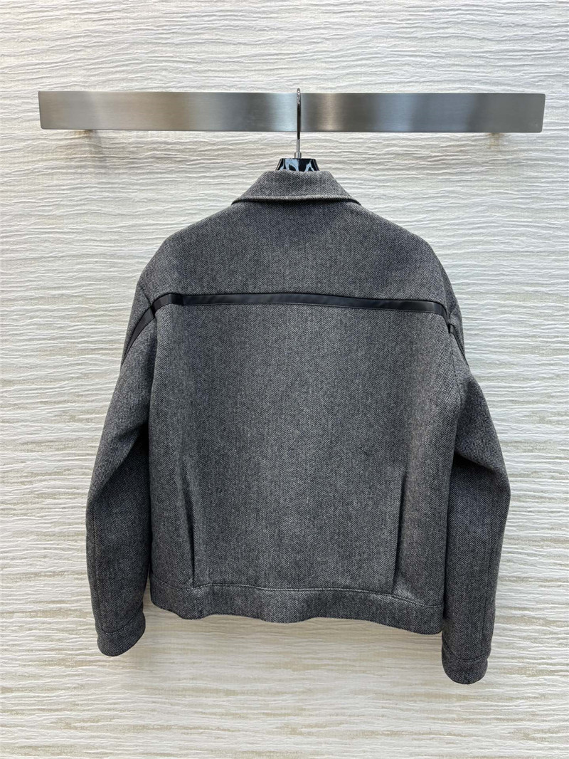 M1um1u contrast color jacket