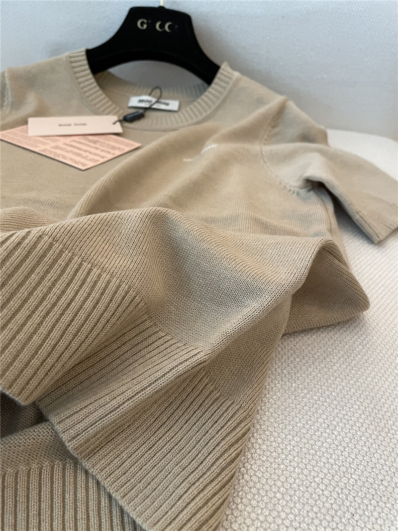 Miu Miu Logo-Intarsia Cashmere Top Beige