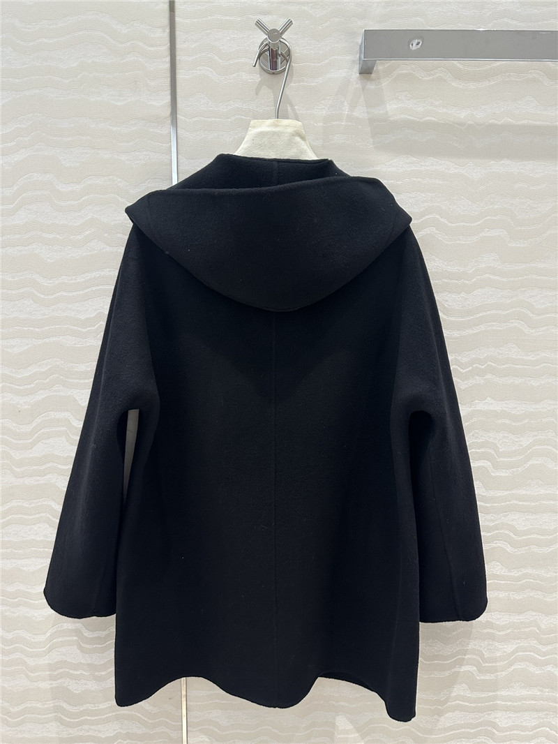 H**me5 hooded cashmere coat