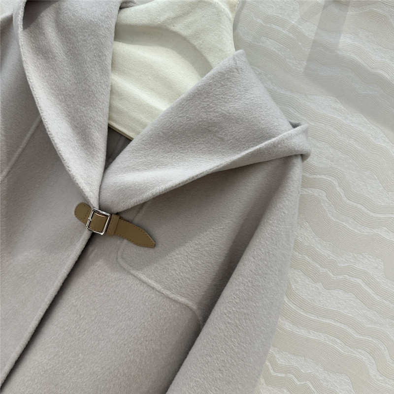 H**me5 hooded cashmere coat