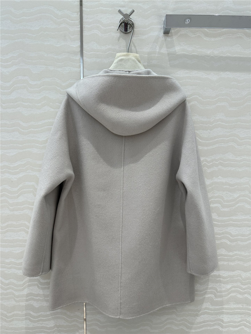 H**me5 hooded cashmere coat