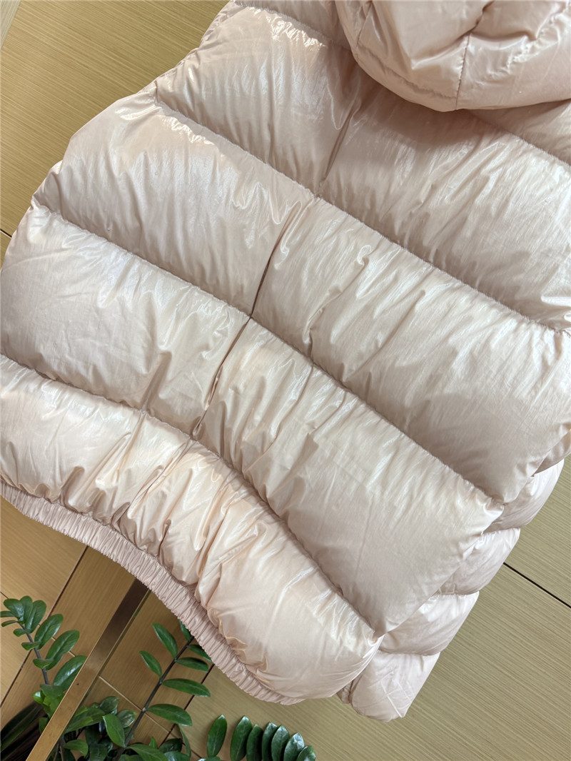 Moncler short hooded down jacket