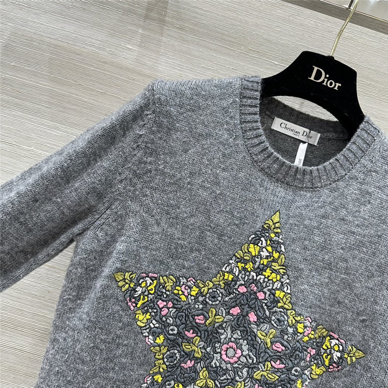 D10r embroidered wool sweater grey