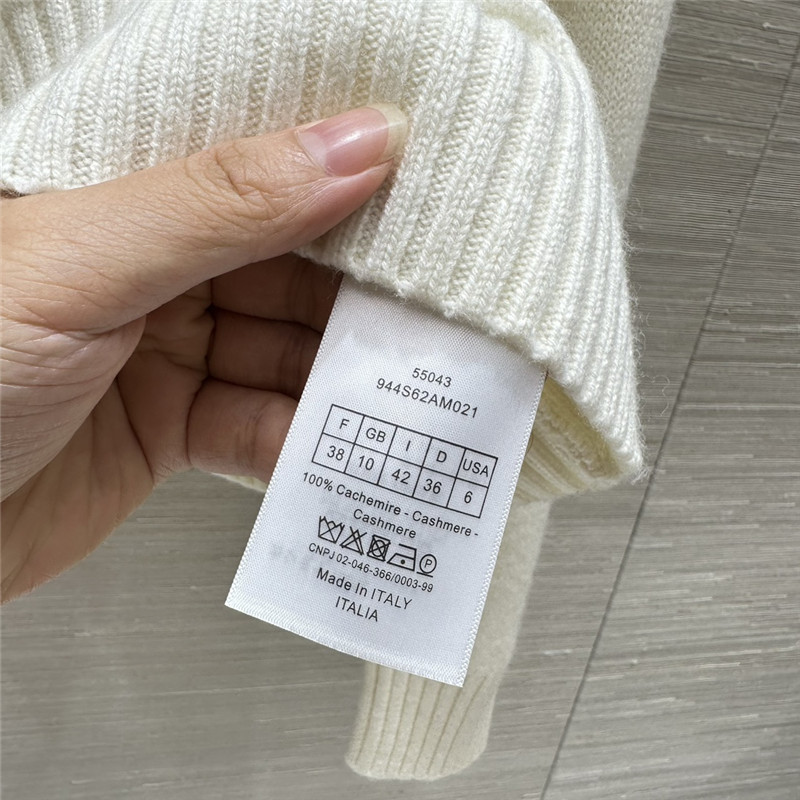 D10r knit multicolor sweater white