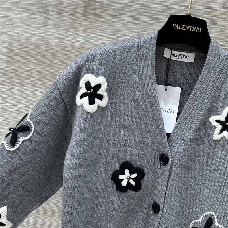 Va1e*ntin0 cropped floral cardigan grey