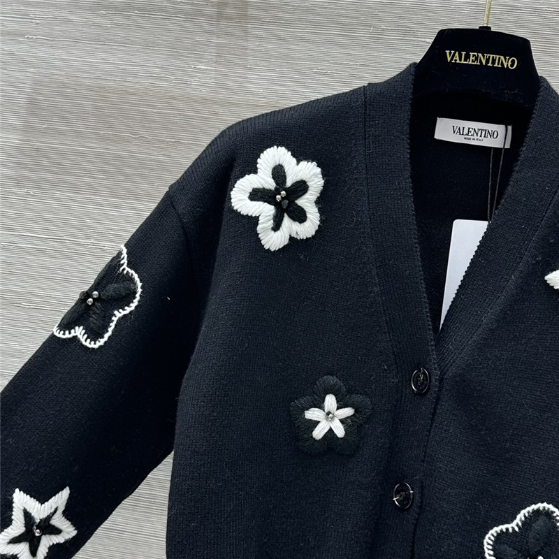 Va1e*ntin0 cropped floral cardigan navy