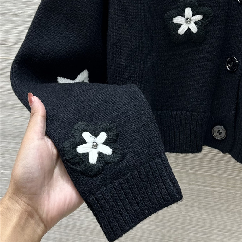 Va1e*ntin0 cropped floral cardigan navy